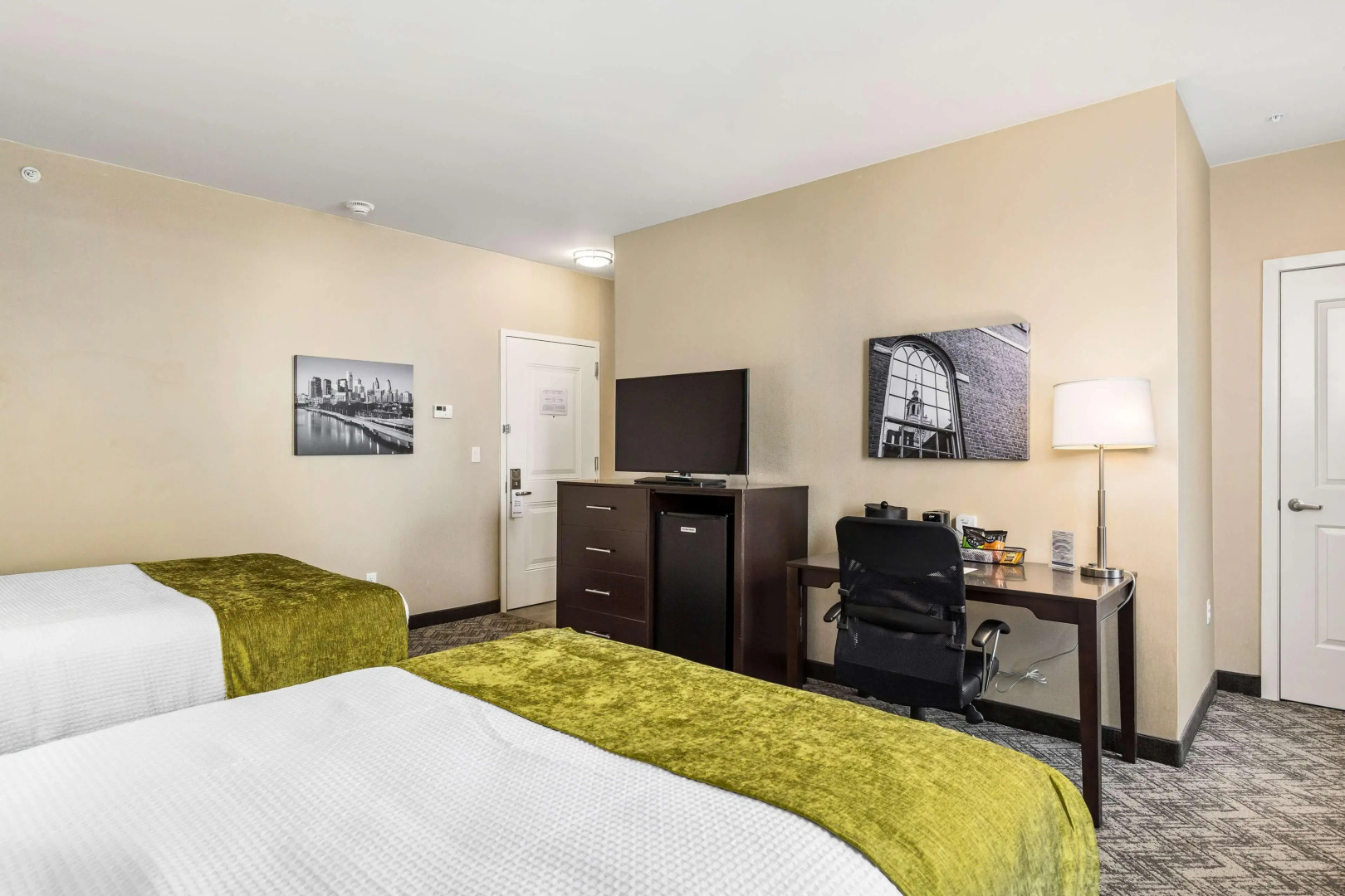 Best Western Plus Philadelphia-Pennsauken Hotel
