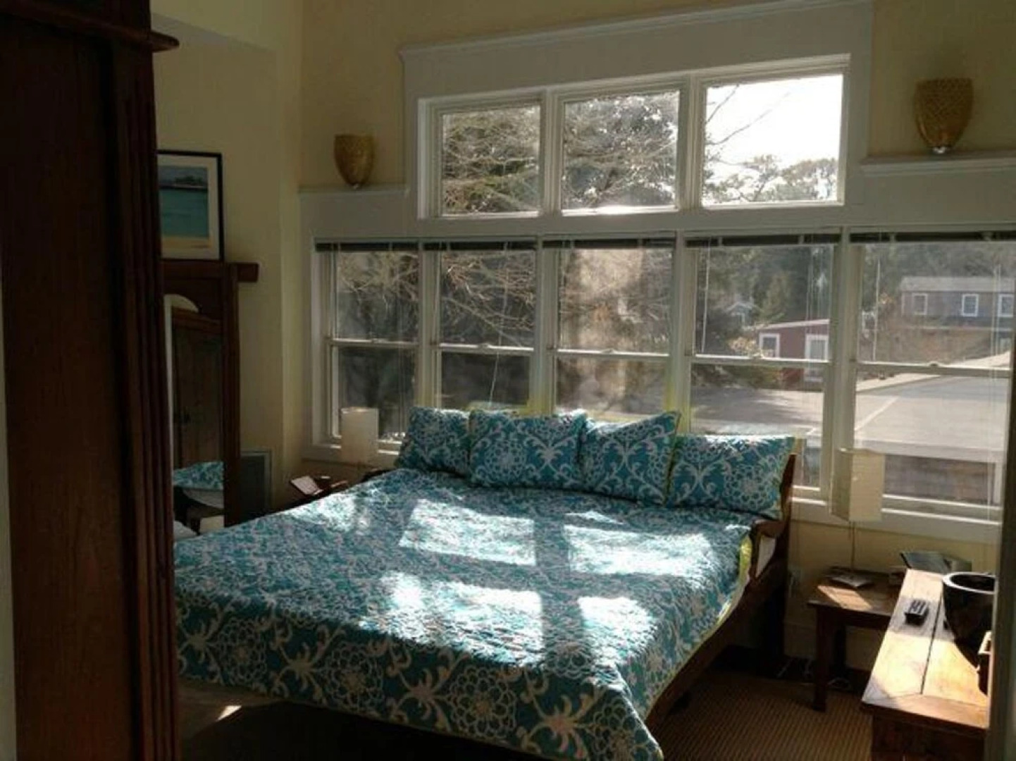 18 Park Avenue by Long & Foster