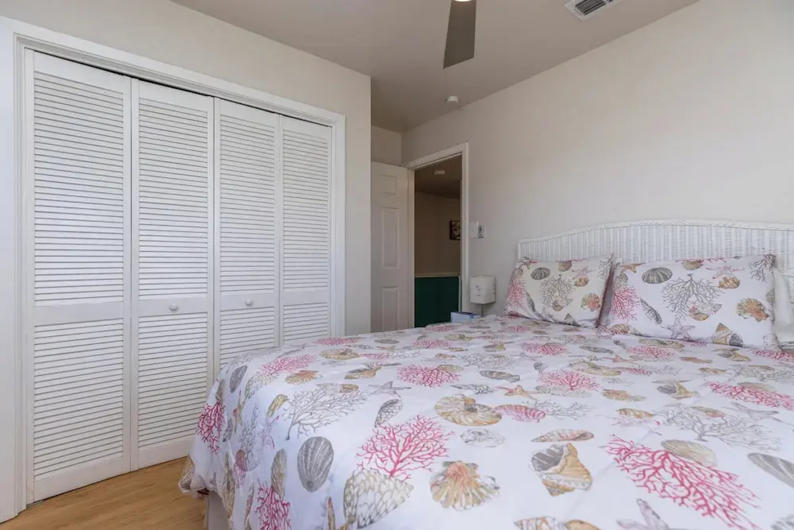 The Shell House Private Pool Pet Friendly