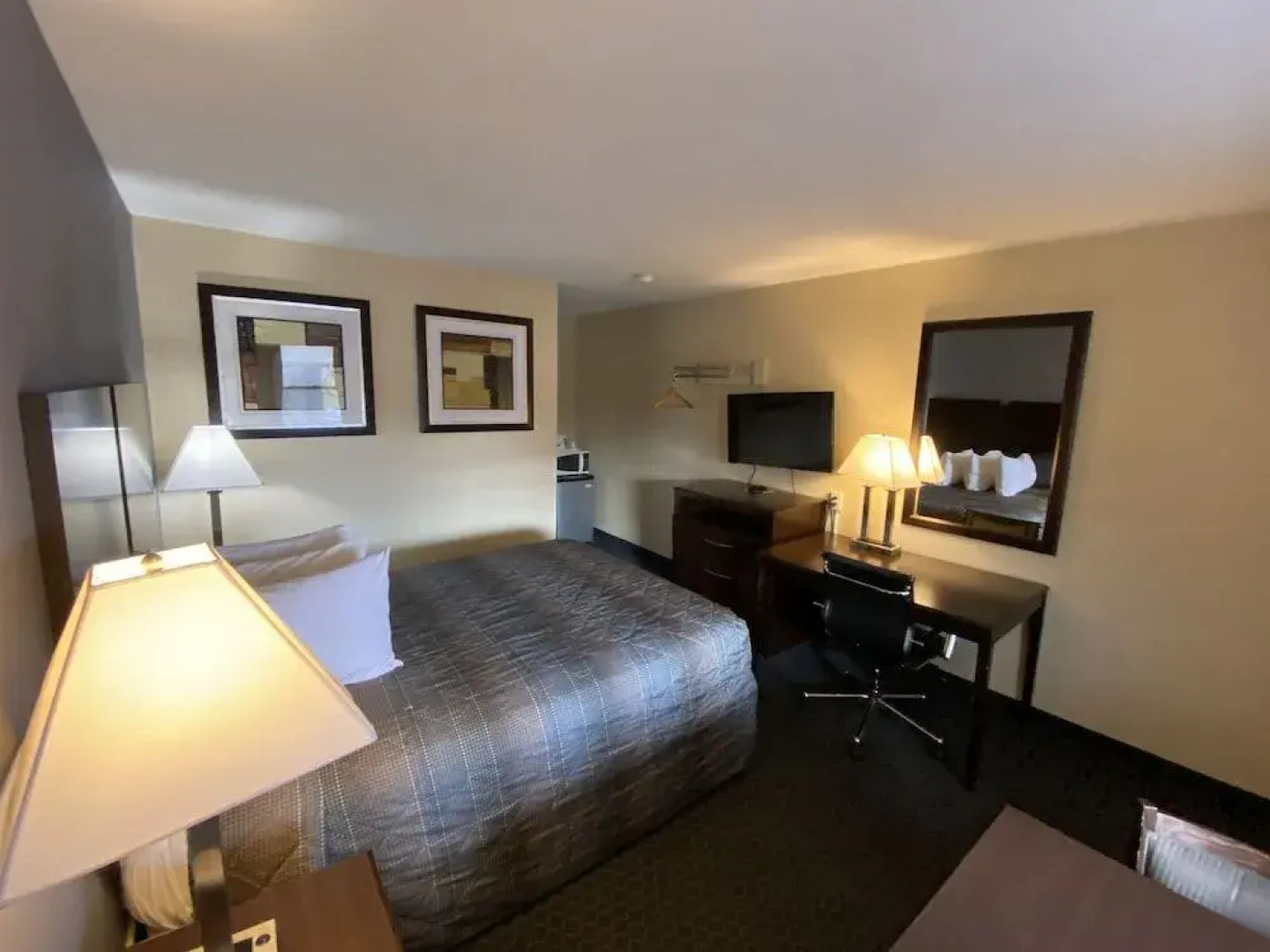Americas Best Value Inn Danbury
