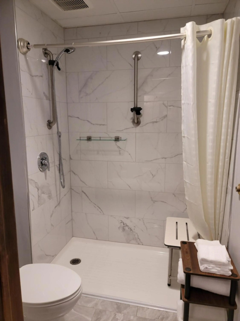 Ariel Broadway Hotel