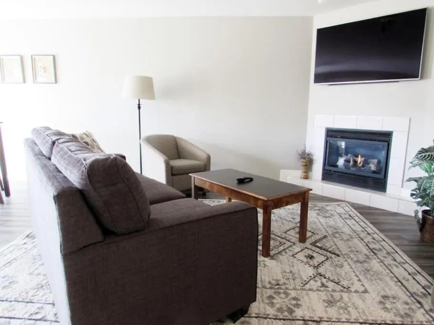 Paradise Canyon Golf Resort, Signature Walkout Condo 380