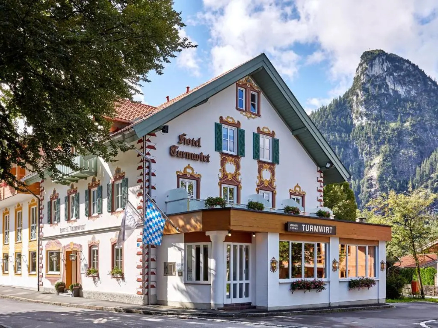 Zum Turm  -  Apartments und Gästezimmer