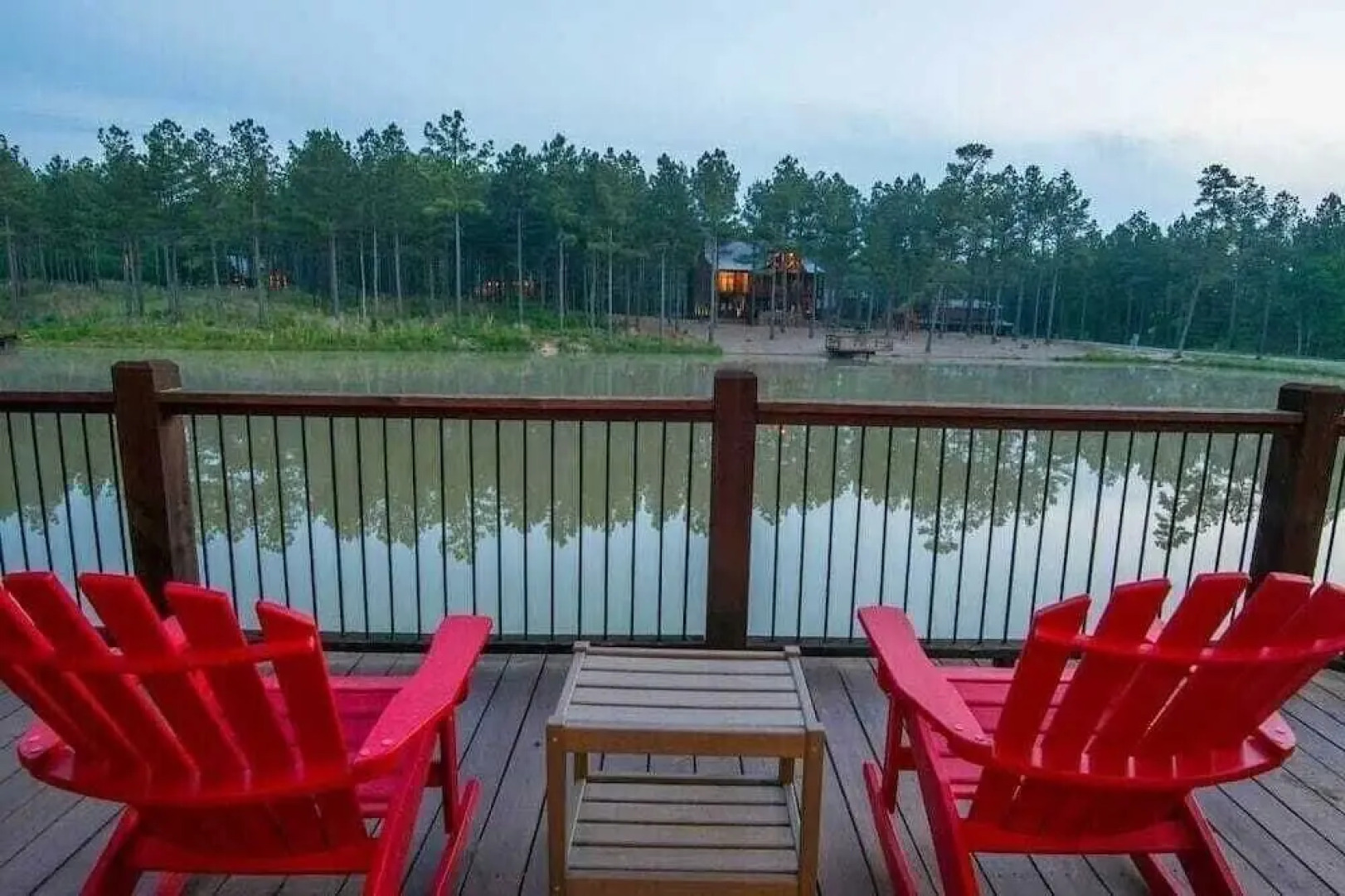Stars On The Water Lodge - 4 Br Cabin