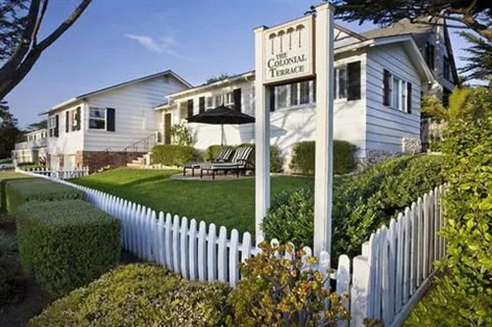 The Colonial Terrace