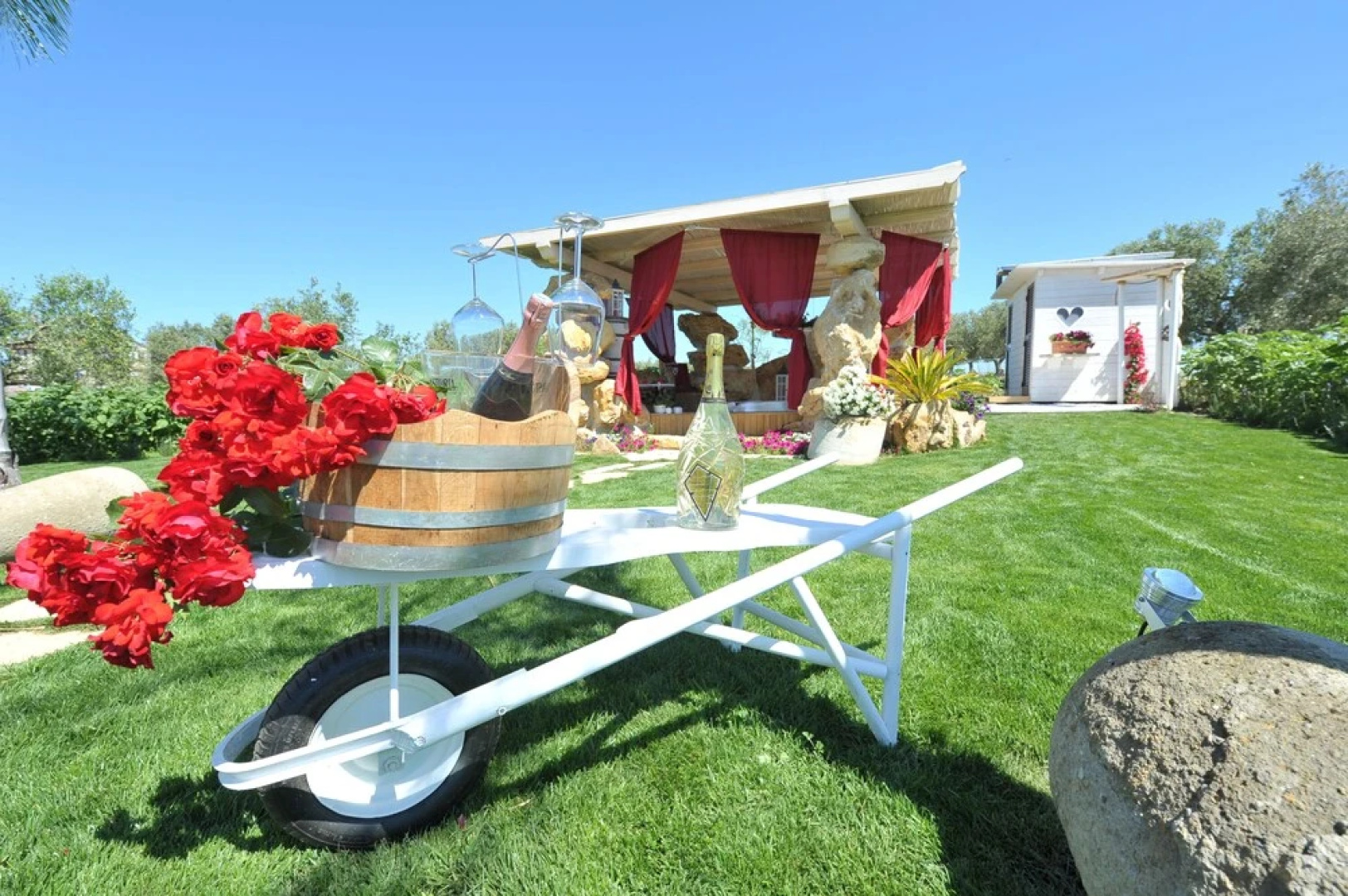 Il Giardino dei Flintstones B&B