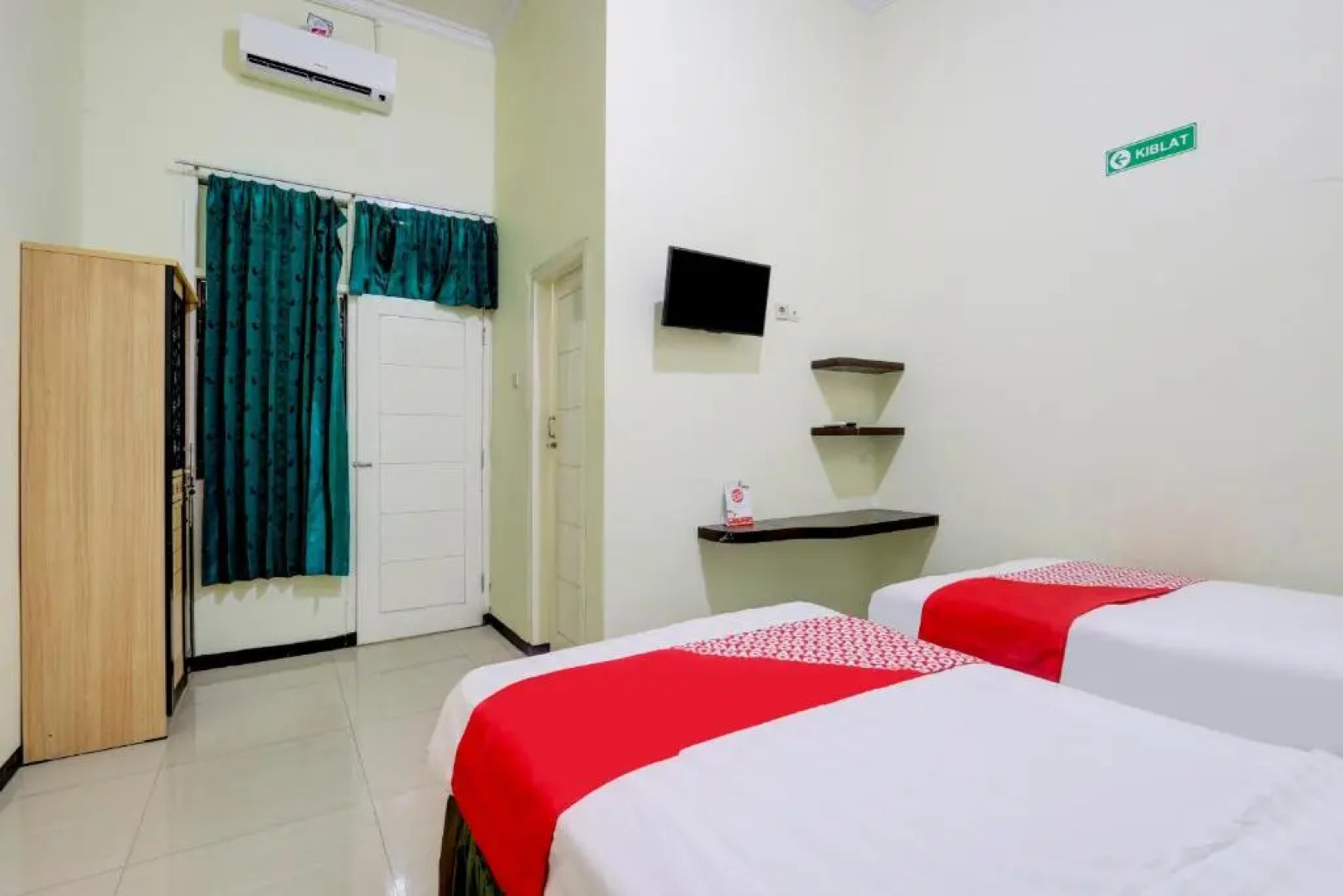 OYO 90709 Djati Guest House