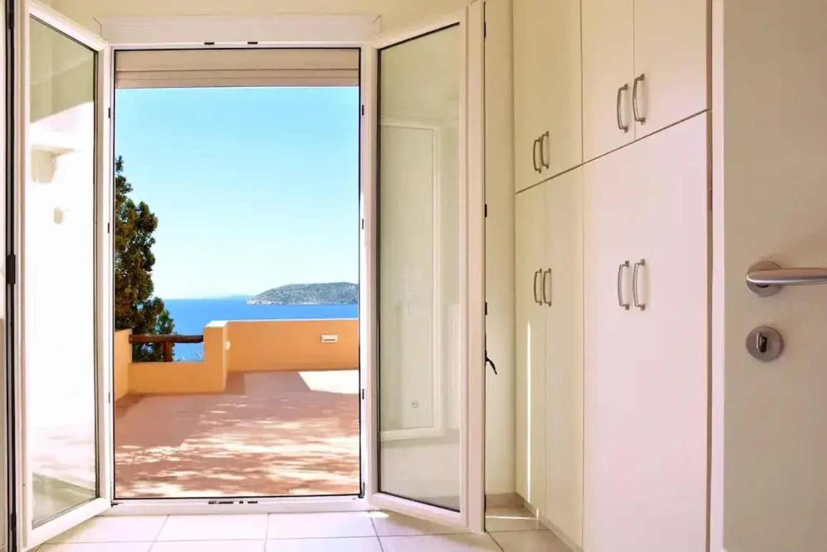 Seaview Villa with pool, Spa tub and Barbecue