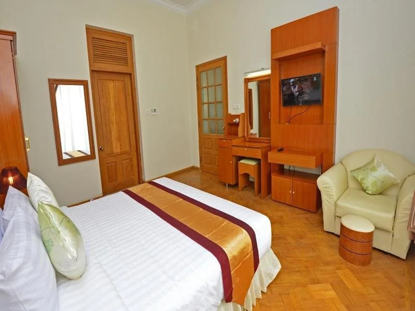 Nwe Tha Ki Hotel
