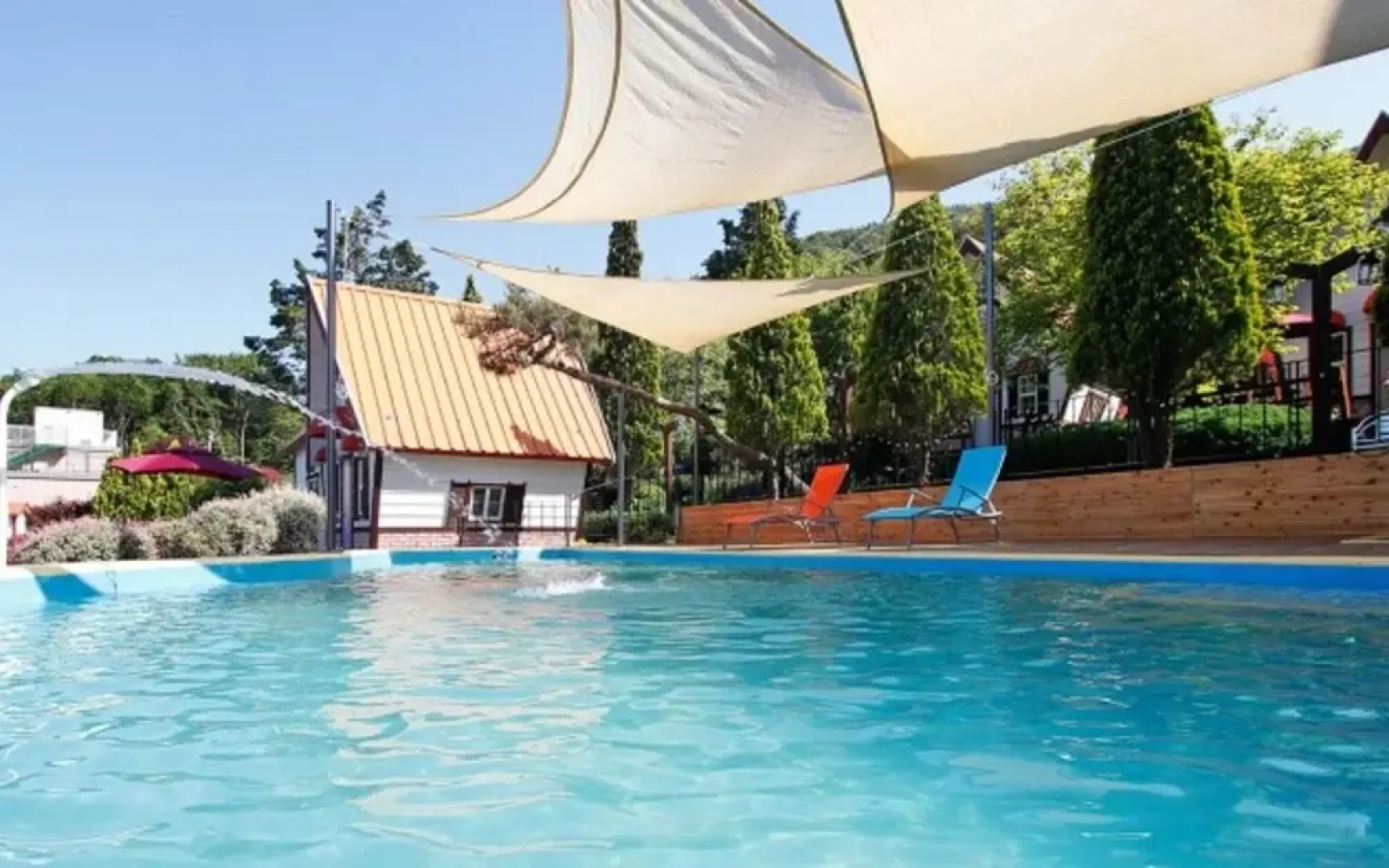 Tongyeong Morning Dew Pension