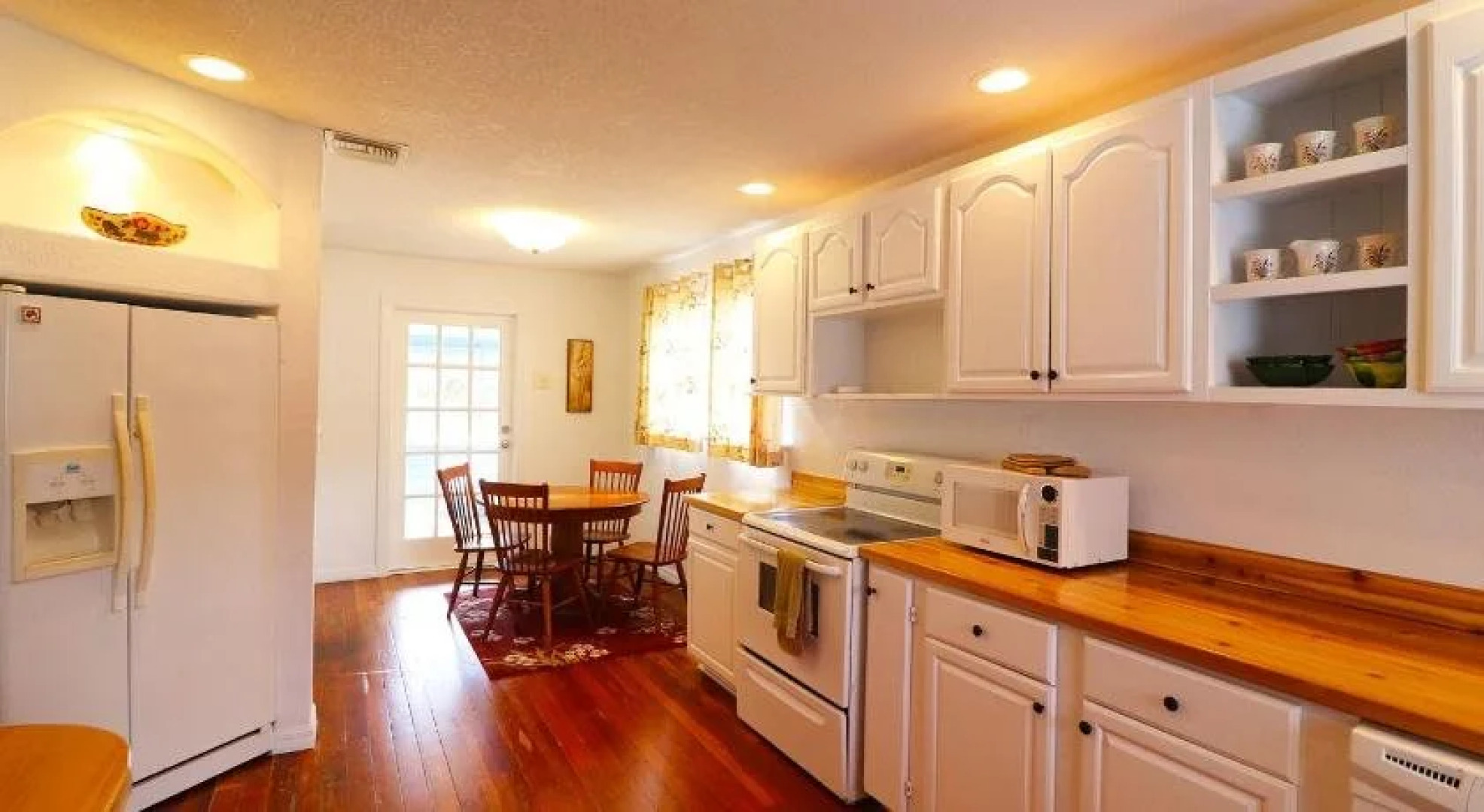 Astor Bridge Marina & Motel