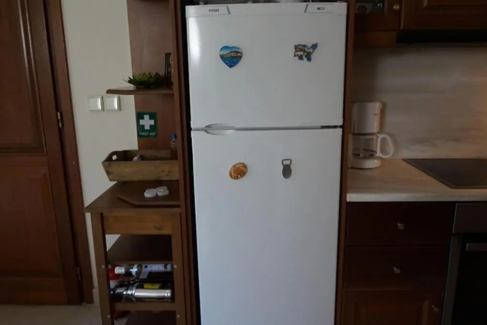 Apartment with a garden, BBQ, swimming pool and jacuzzi