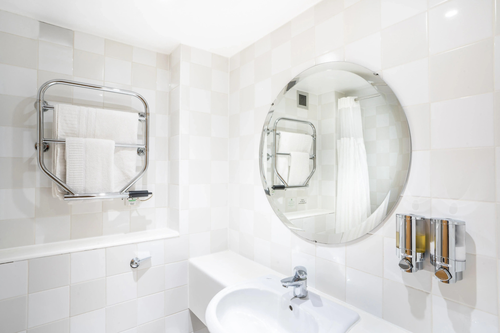 Holiday Inn Gloucester-Cheltenham by IHG