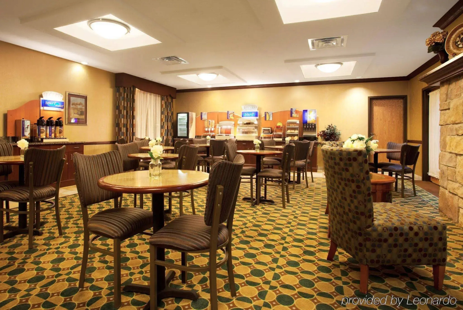 Holiday Inn Express & Suites Morris by IHG