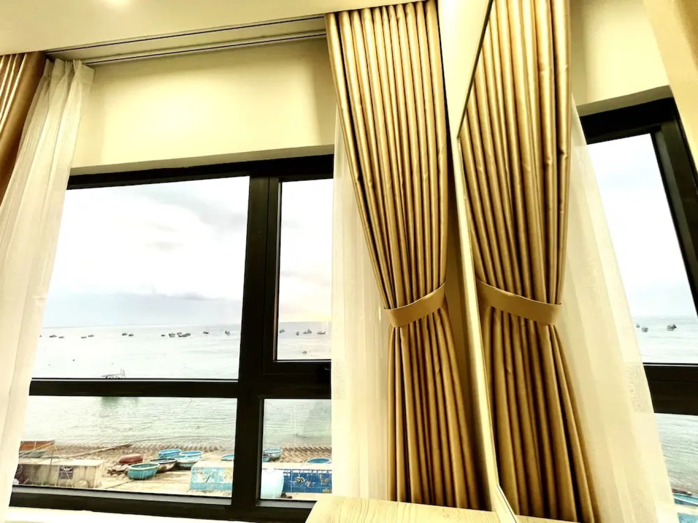 Island Sunset Hotel