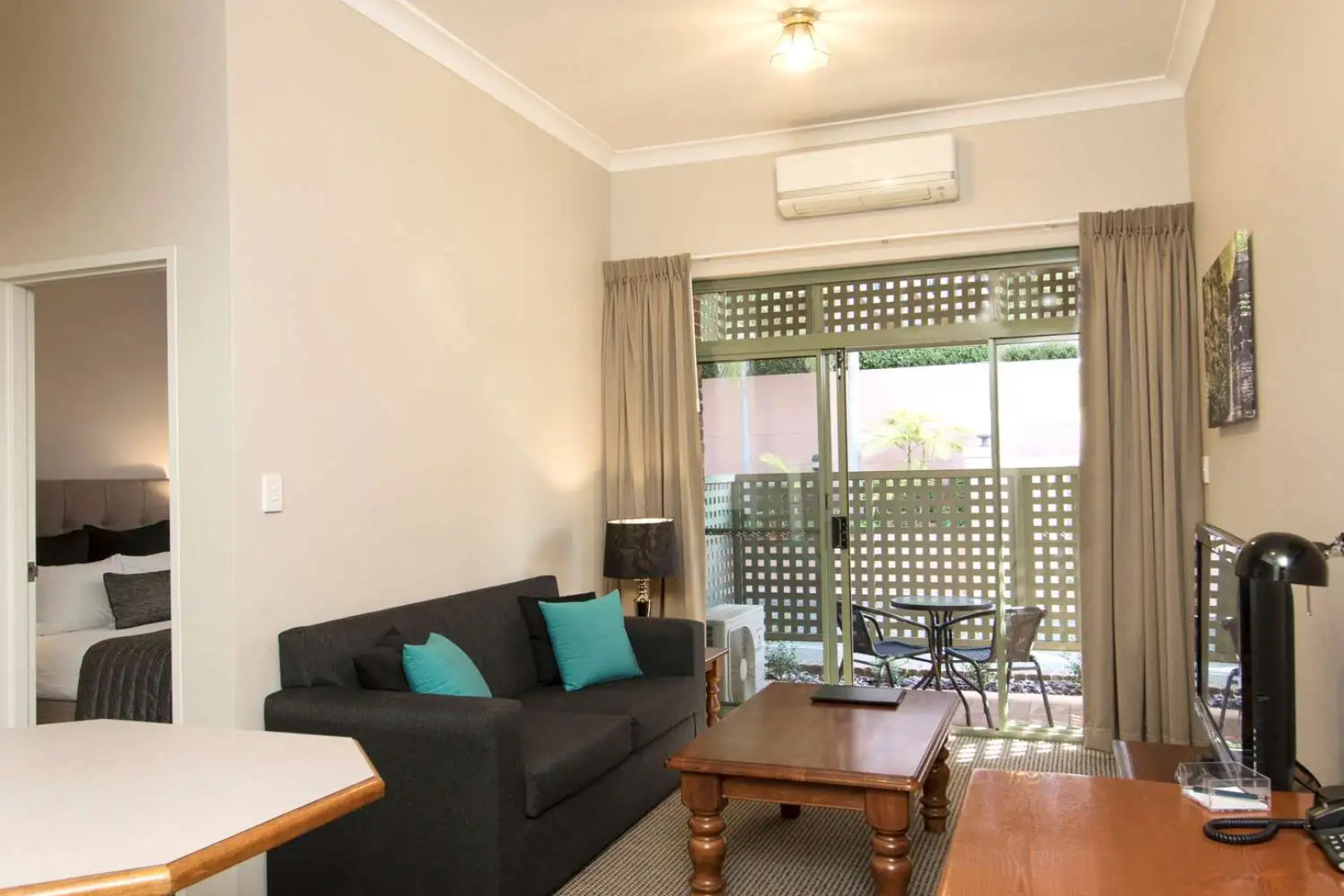 The Belmore Apartments Hotel