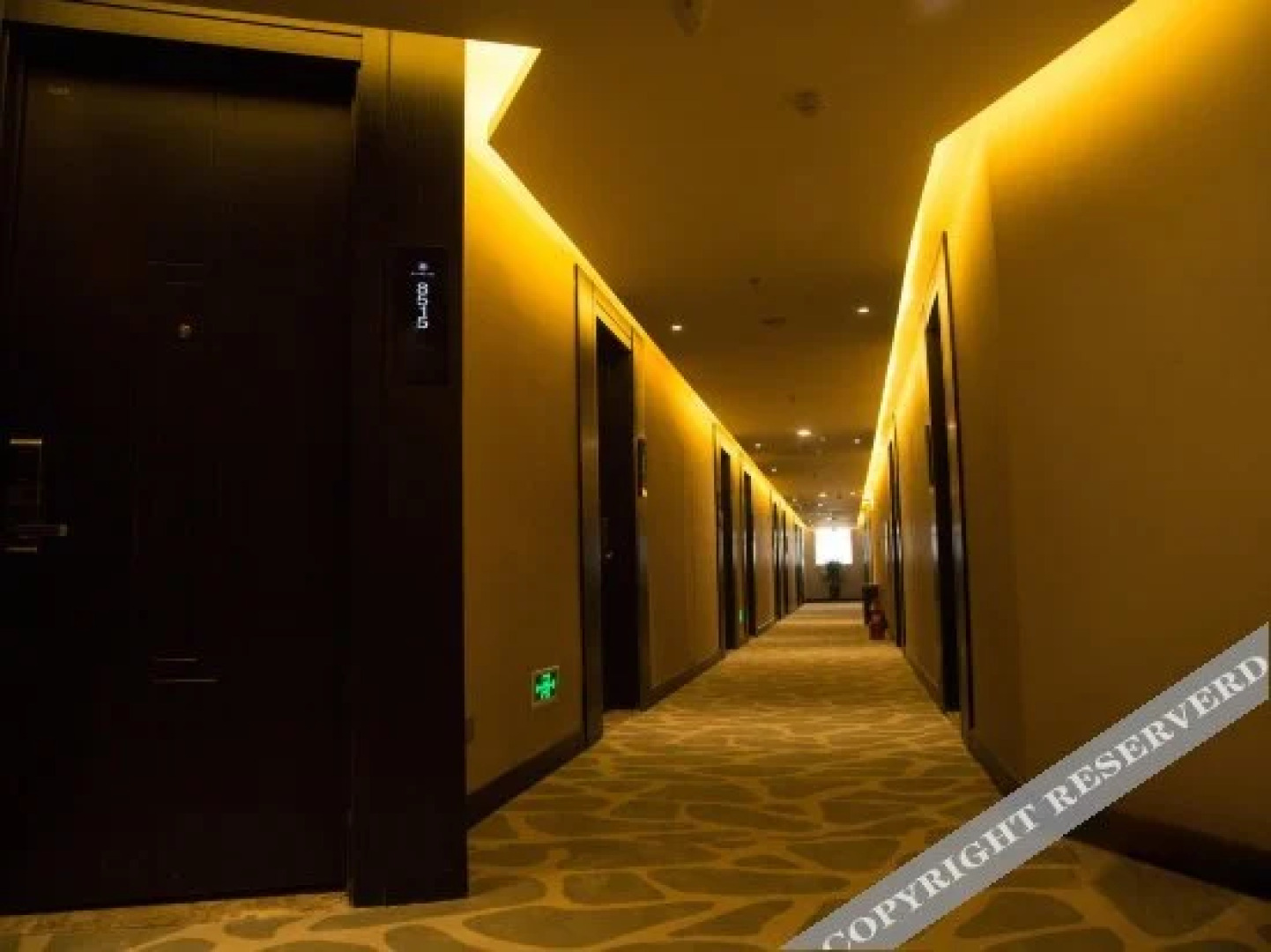 Xin Shanghaitan Hotel