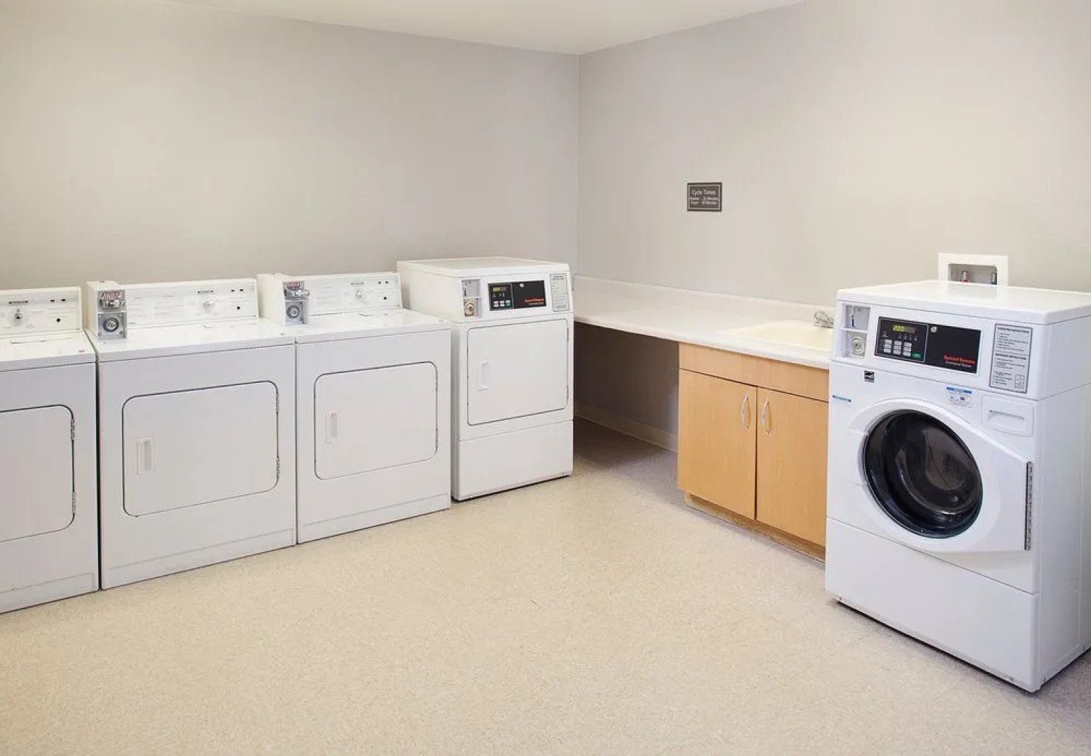 Residence Inn by Marriott Roanoke Airport