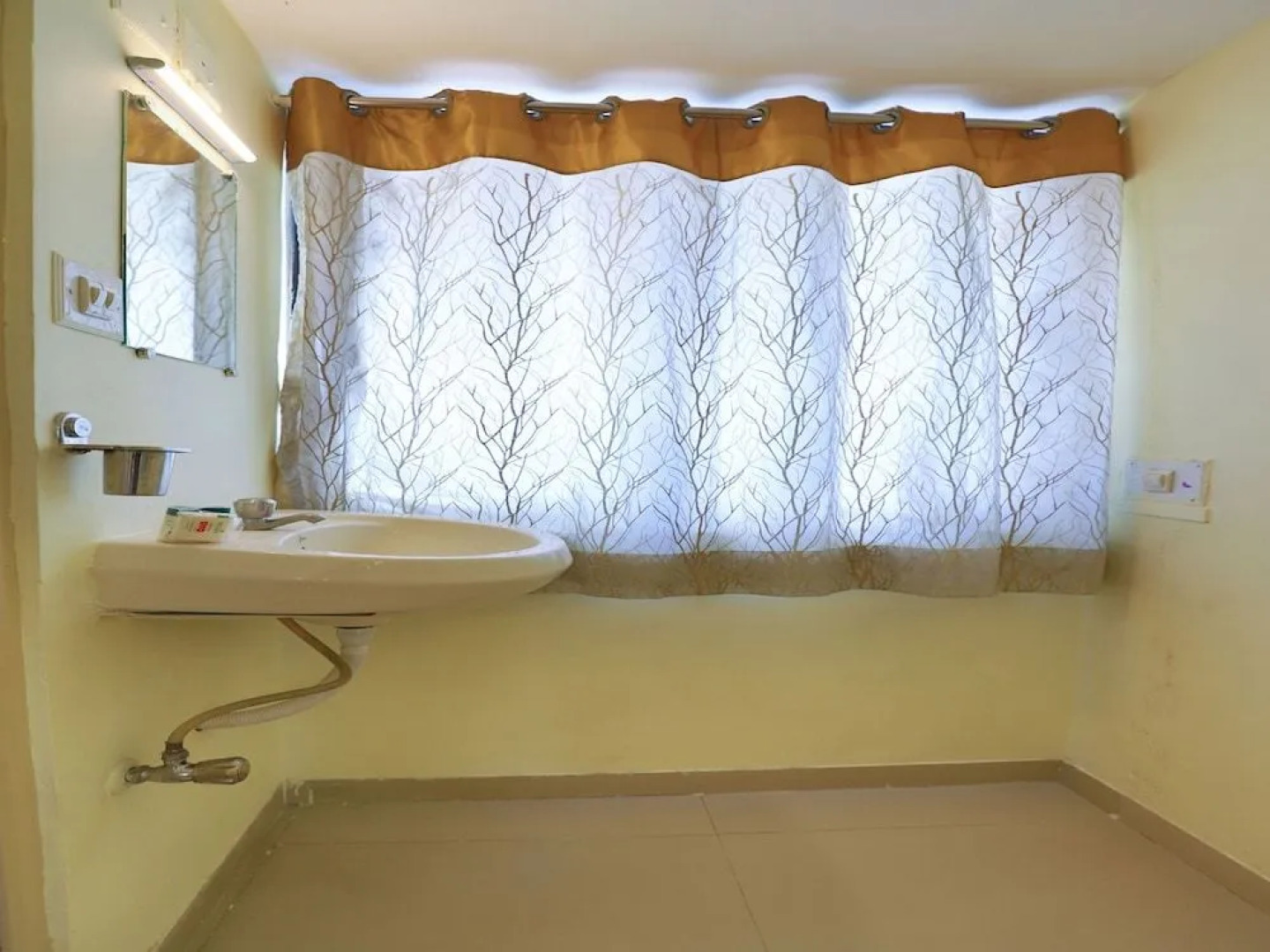 OYO 2178 Vibrant Residency