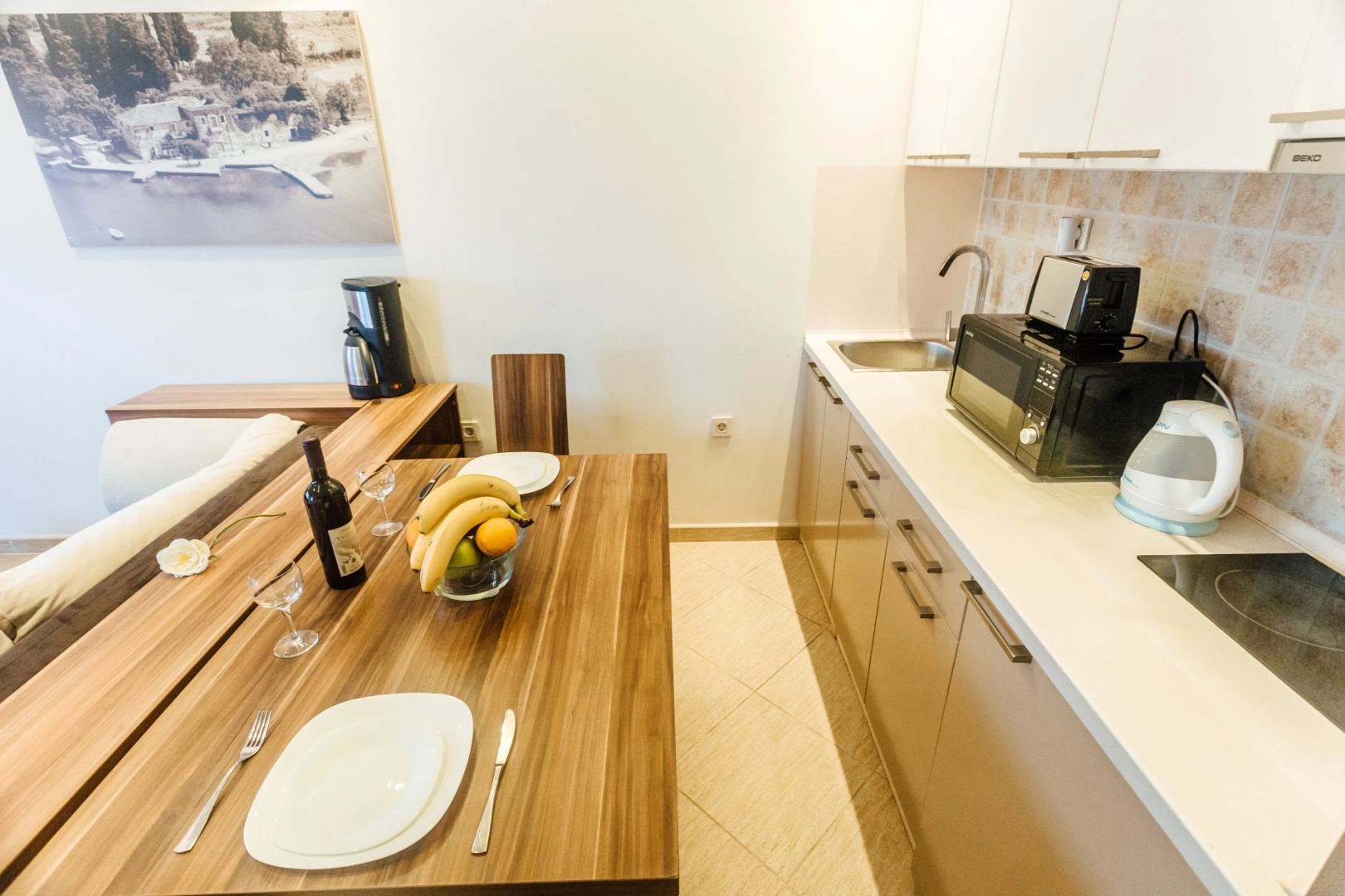 INO Apartments