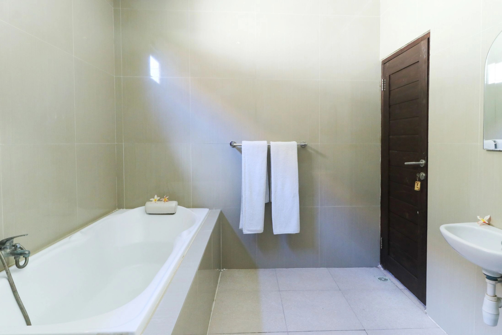 Taman Damai Bungalow by ZUZU