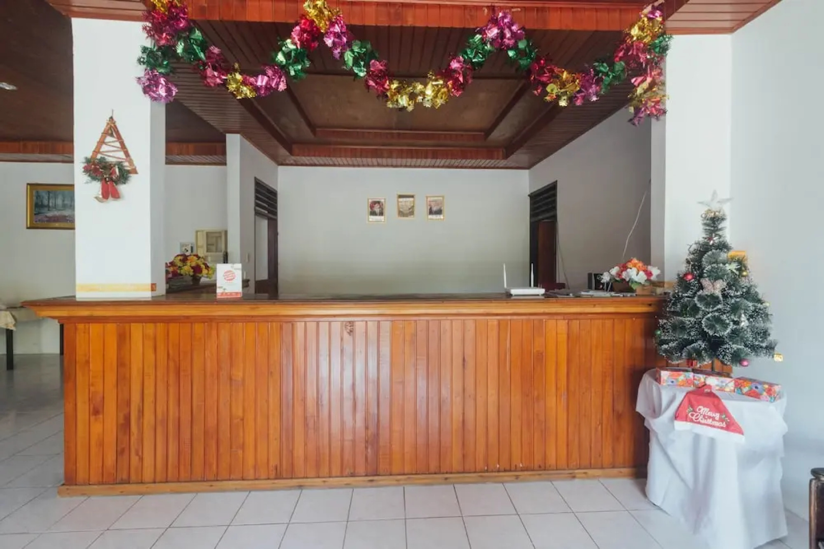 OYO 1688 Collin Beach Hotel