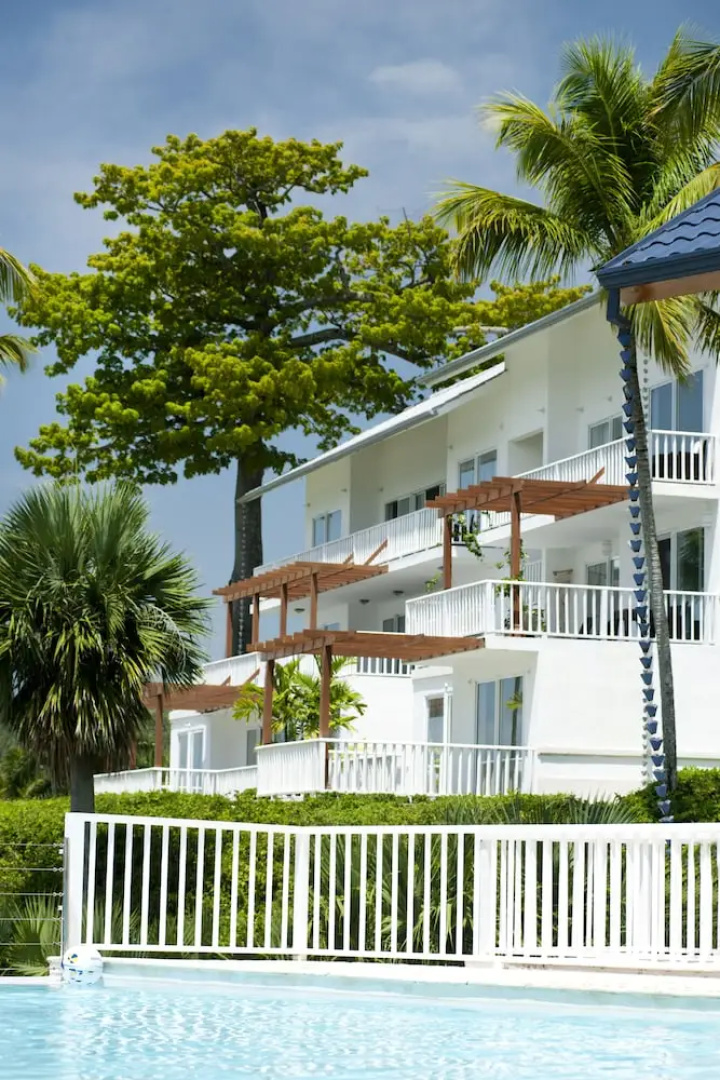 Bluebay Vacation Rentals At Vista Mare