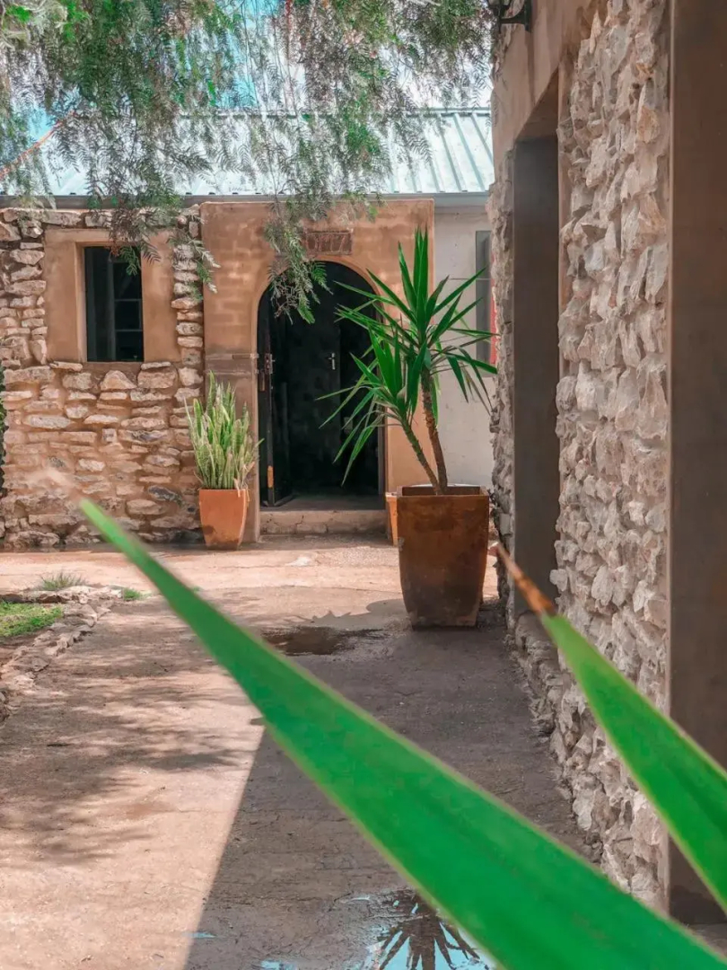 Nkisi Guesthouse