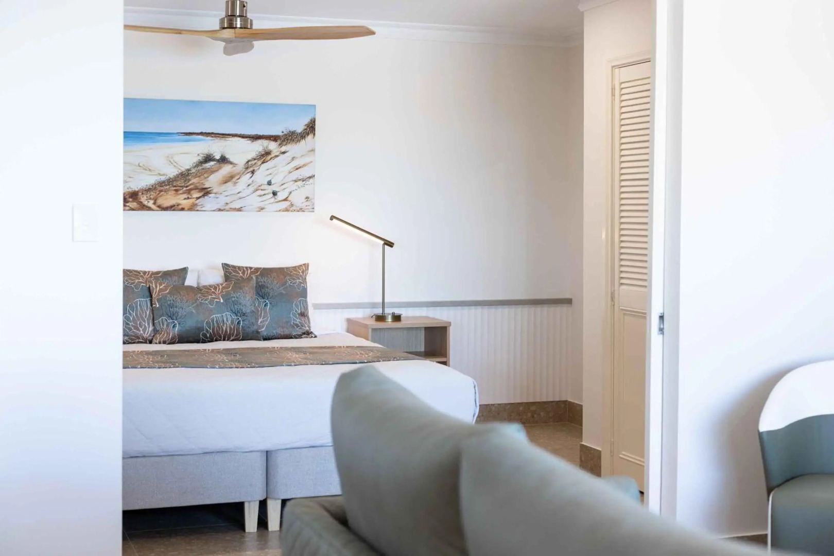 Moonlight Bay Suites