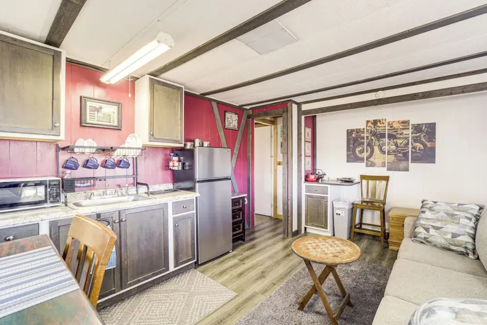 6 Mi to Old Town, Panoramic Views: Cottonwood Gem!