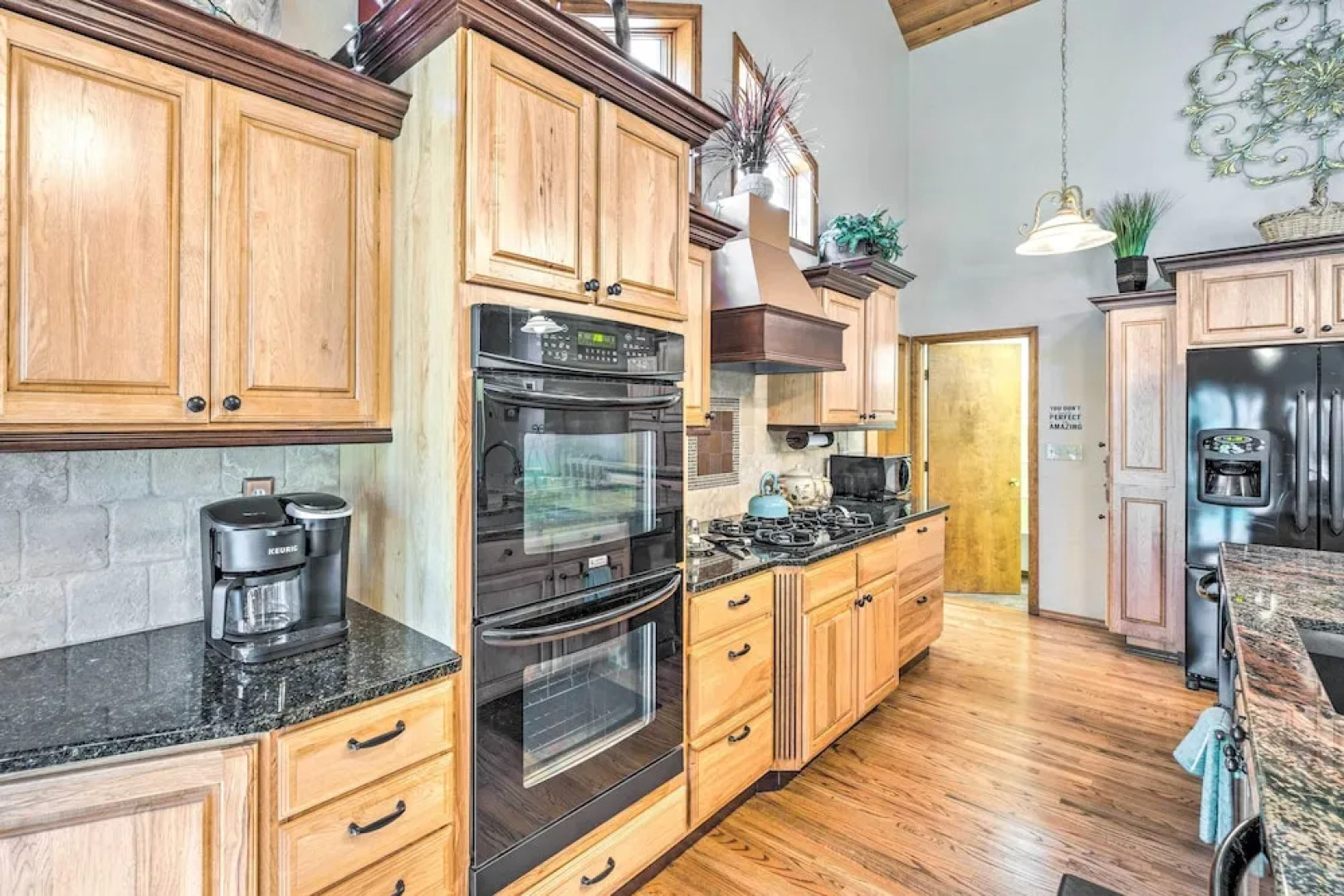 Serene Monument Sanctuary w/ Patio & Fire Pit!