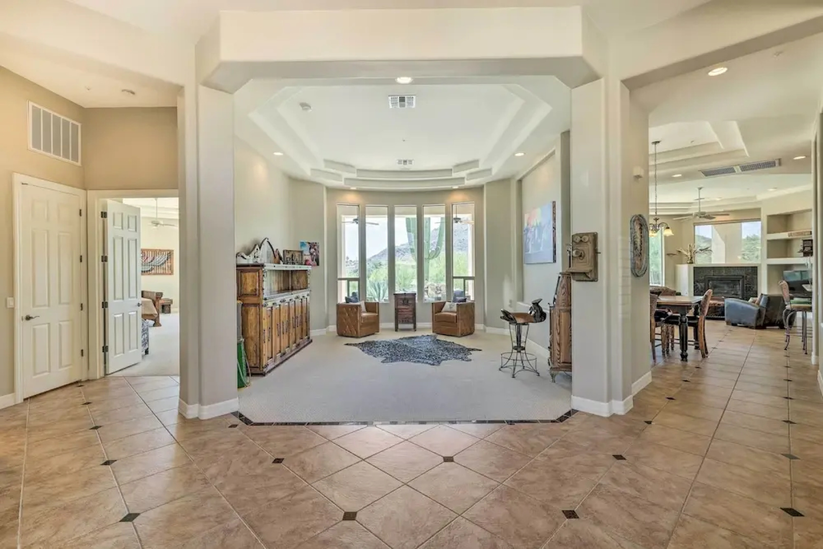 Stunning Cave Creek Home w/ Infinity Pool!