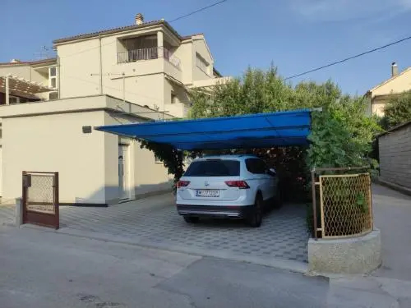 Apartments Divna