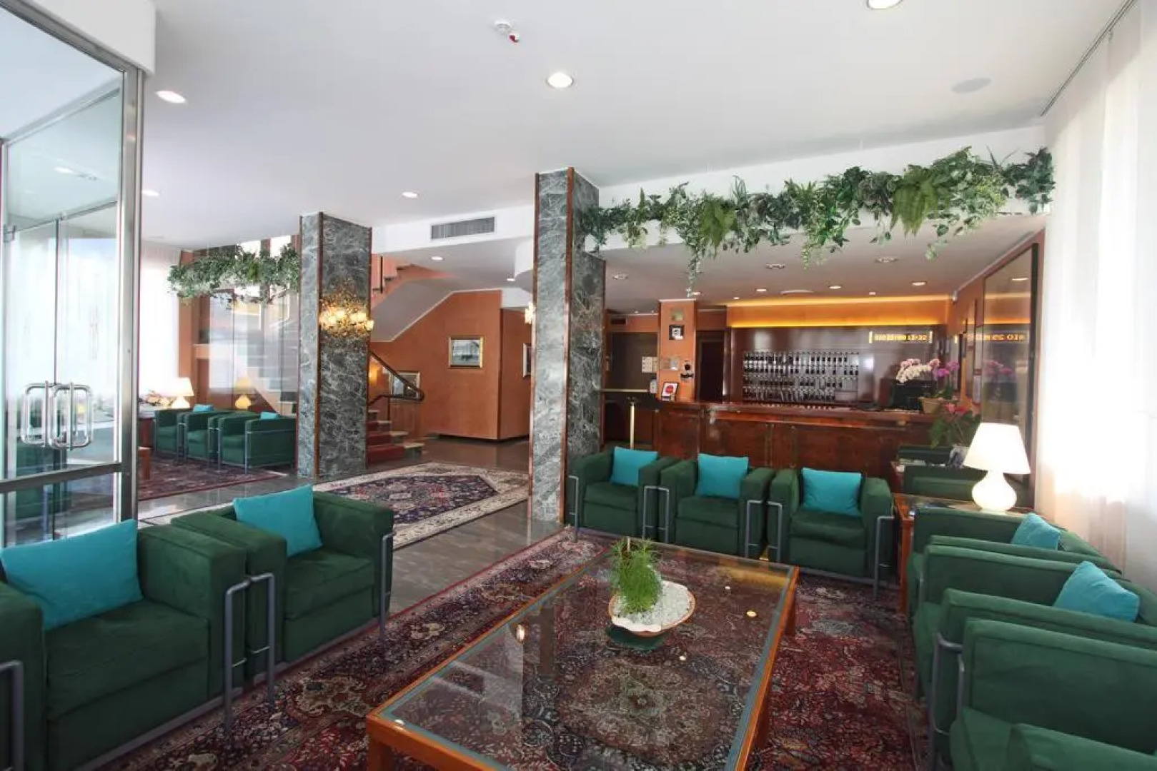 Hotel Bellevue Et Mediterranee