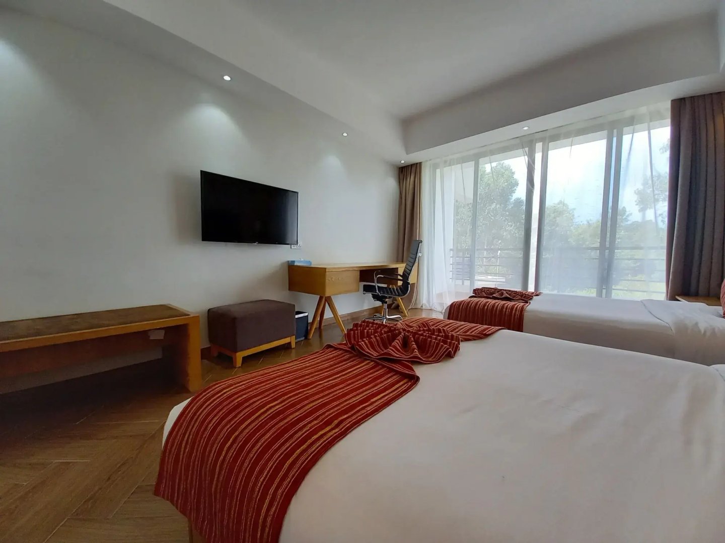 The Alps Hotel