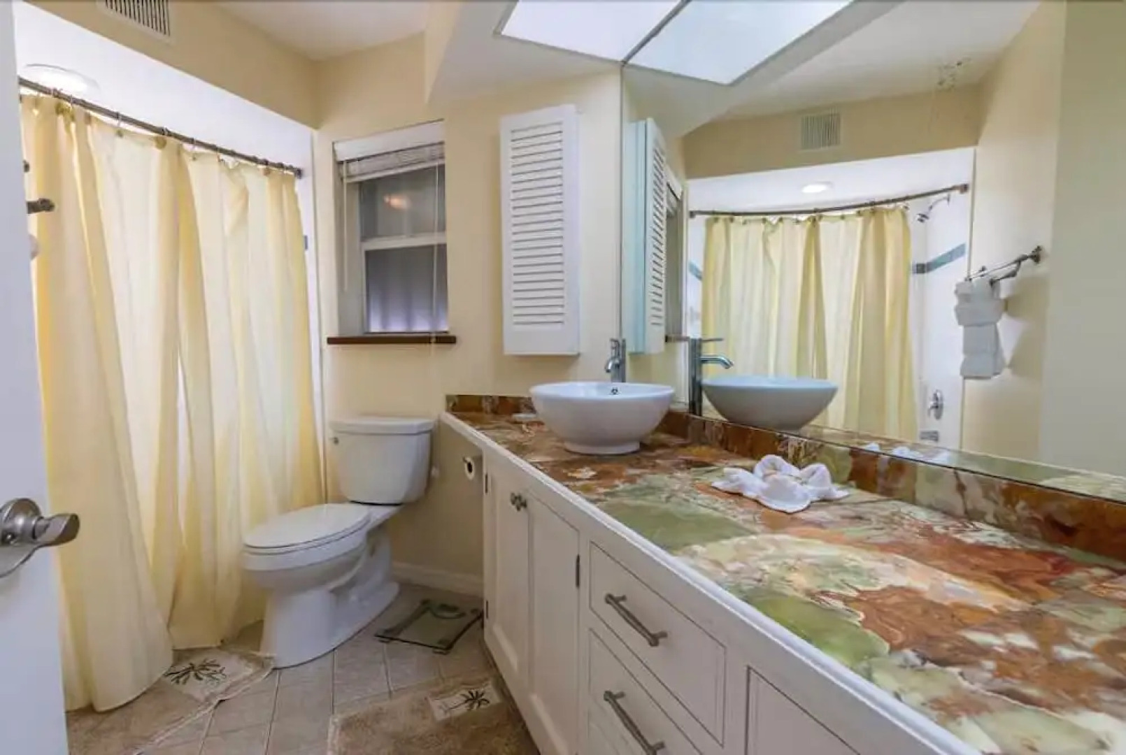 208a - Recovery Room