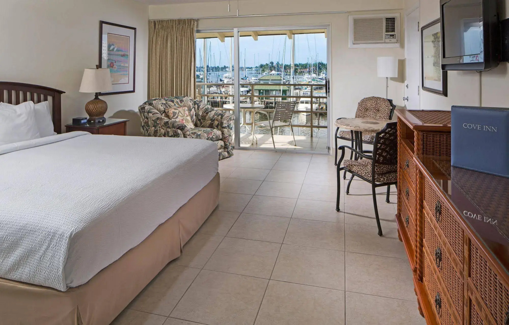 Cove Inn on Naples Bay