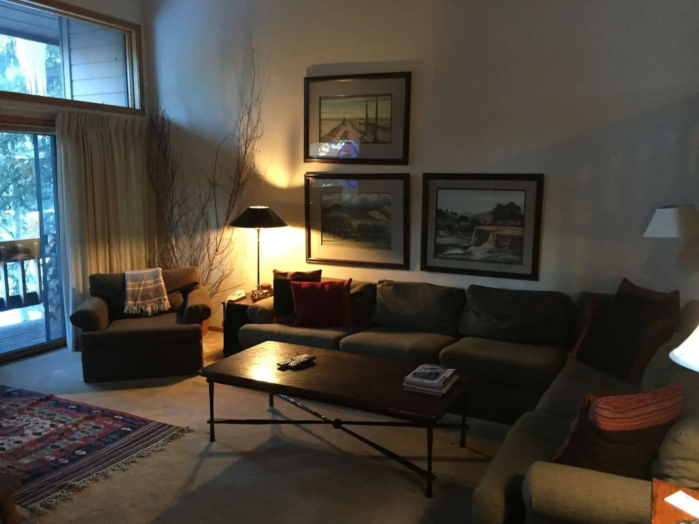 Ridgepoint Townhomes by East West Hospitality