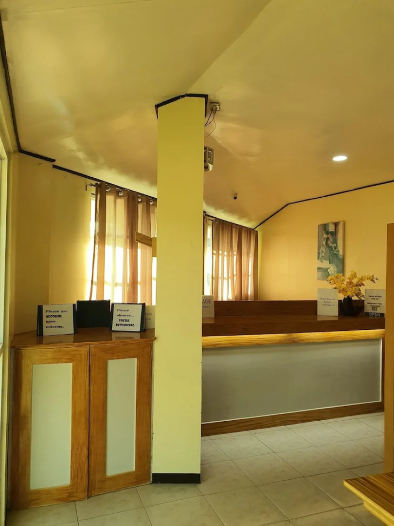 S-E Hotel and Residence