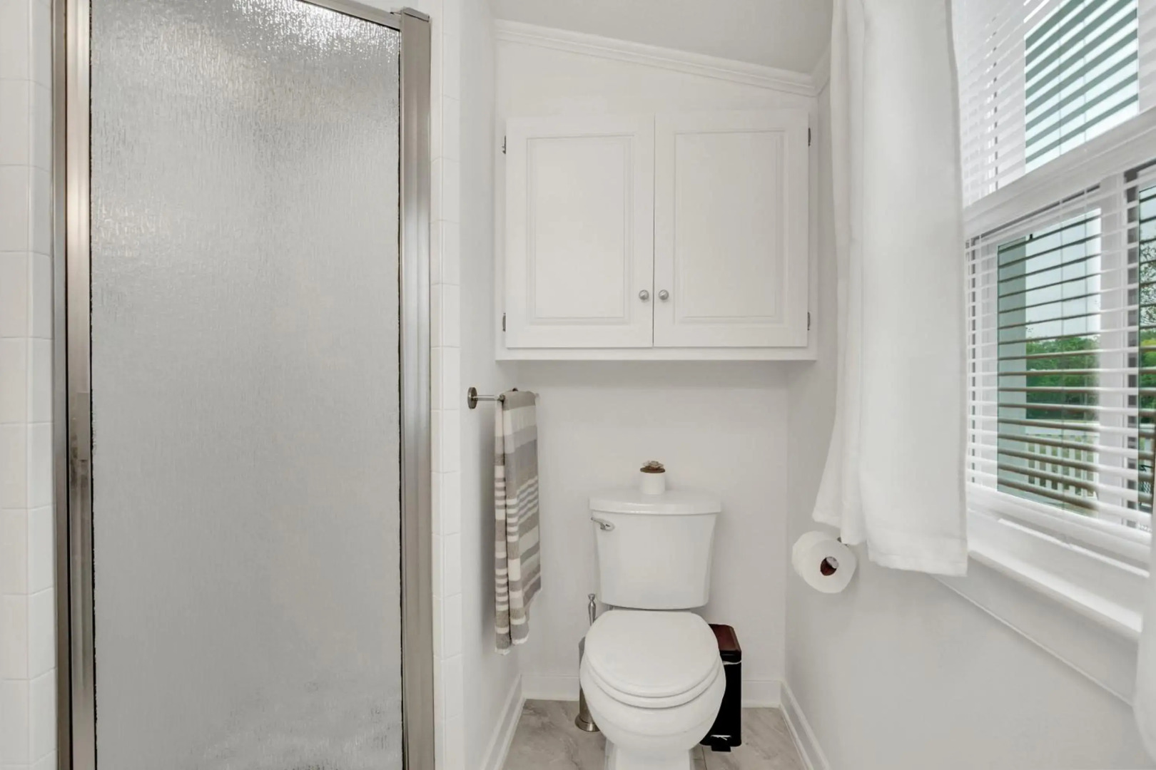 Awesome Haus With Gameroom, 4blks to Center of Town!