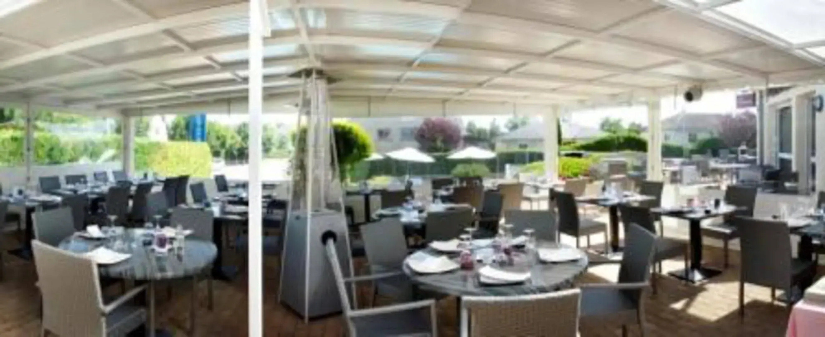 HOTEL Les Peyrières