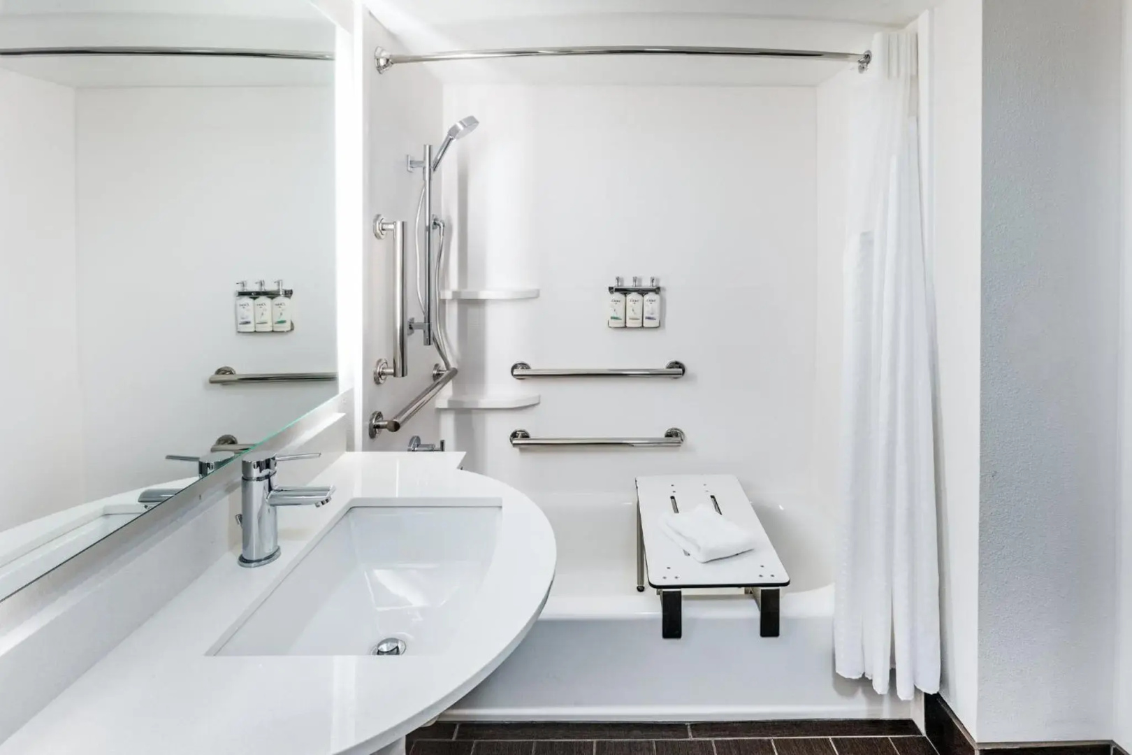 Holiday Inn Express & Suites Sulphur (Lake Charles) by IHG