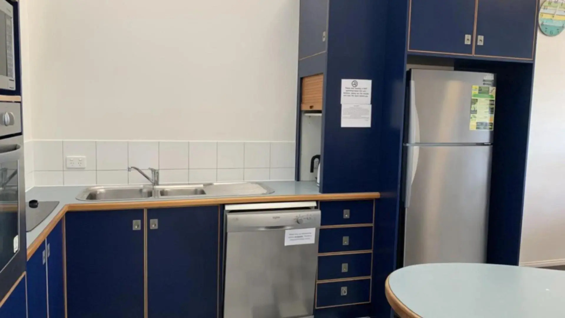 Unit 10 Sea Eagles Apartments