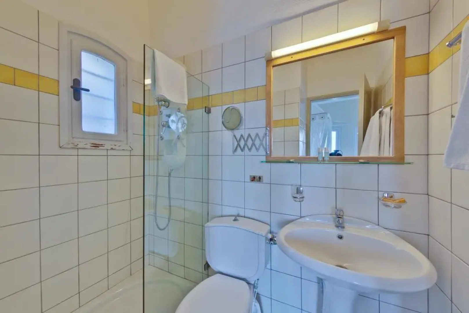 Adrakos Apartments - Adults Only