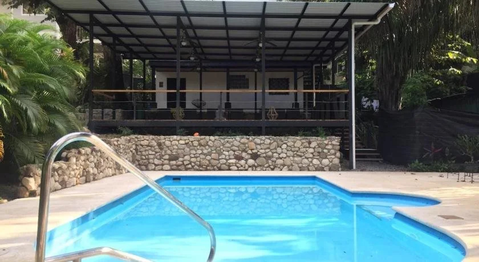 Surf & Yoga Lodge Santa Teresa