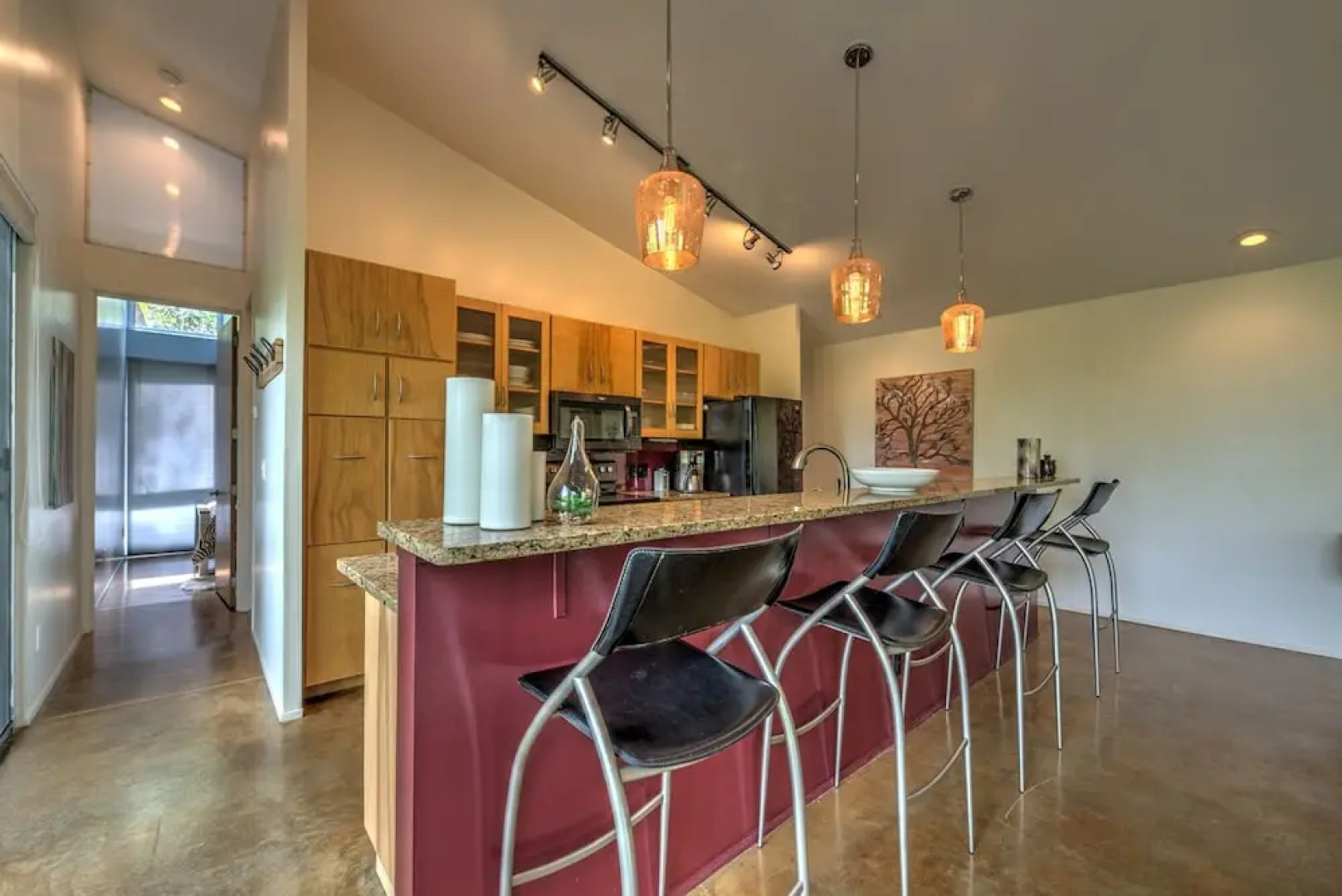 Tara's Treehouse - 3 Br Home