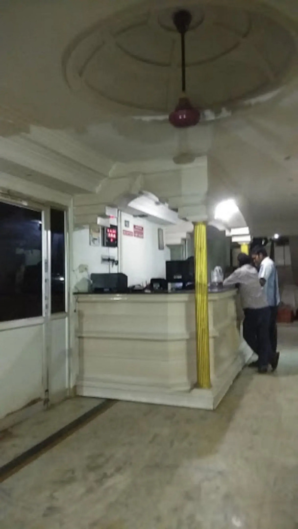 Hotel Nandha