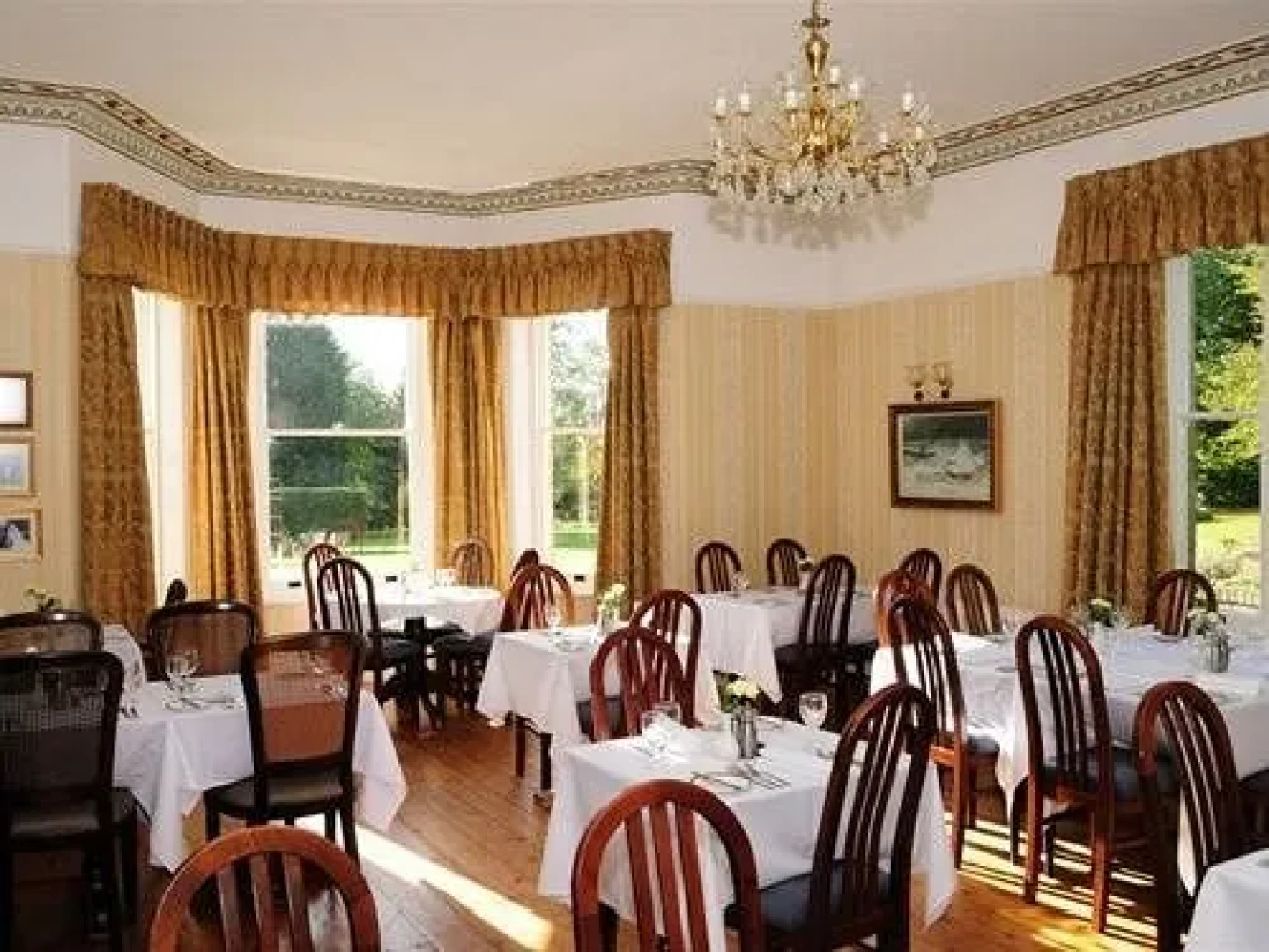 Broom Hall Country Hotel