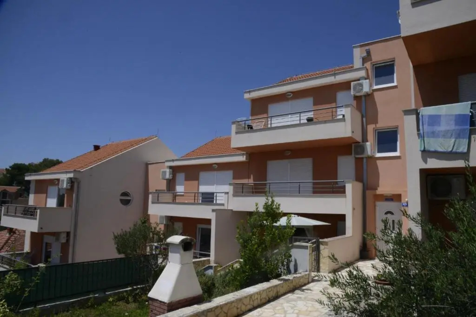 Apartments Dante Domus Aurea