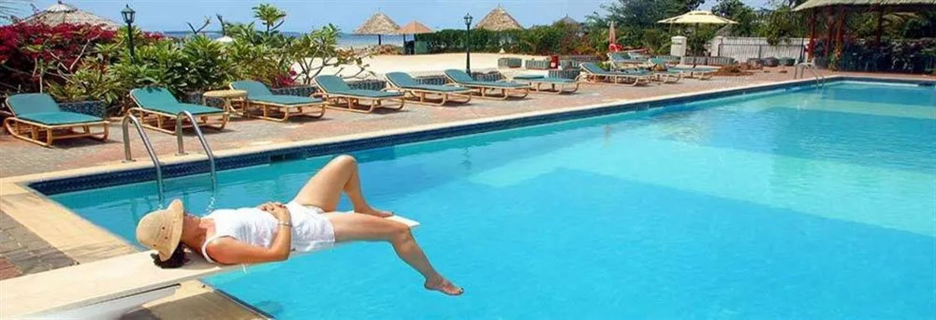 The Beach Comber Hotel & Resort